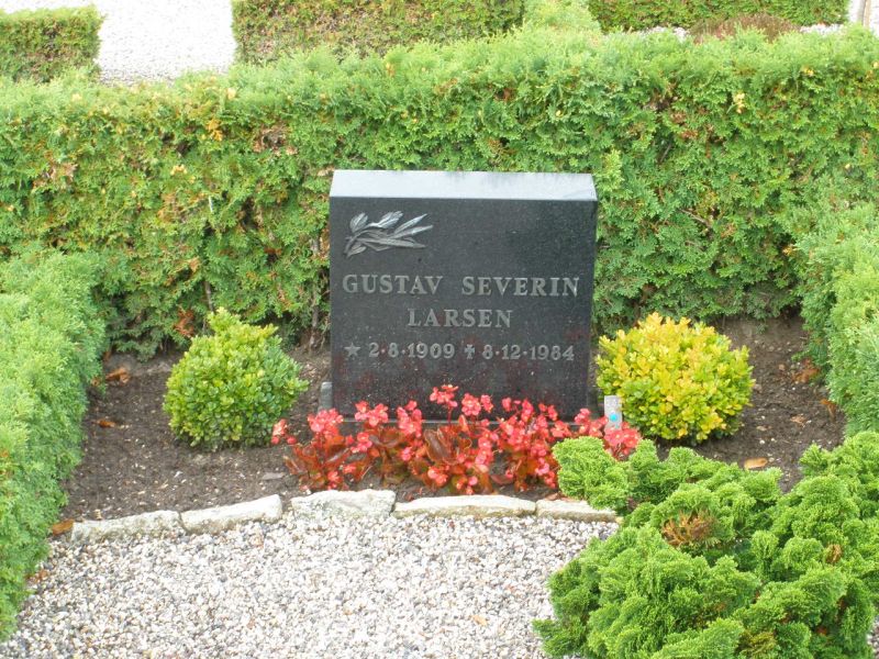 Gustav Severin Larsen.JPG